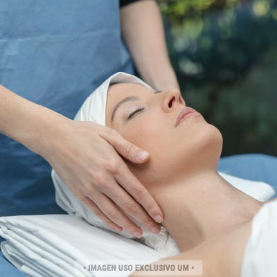 Toalla para secado corporal, Spa, centros de estética, peluquerías Toalla para secado corporal, Spa, centros de estética, peluquerías